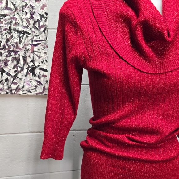 Byer California Vibrant Shimmery Red Cowl Neck Sweater - Picture 4 of 9